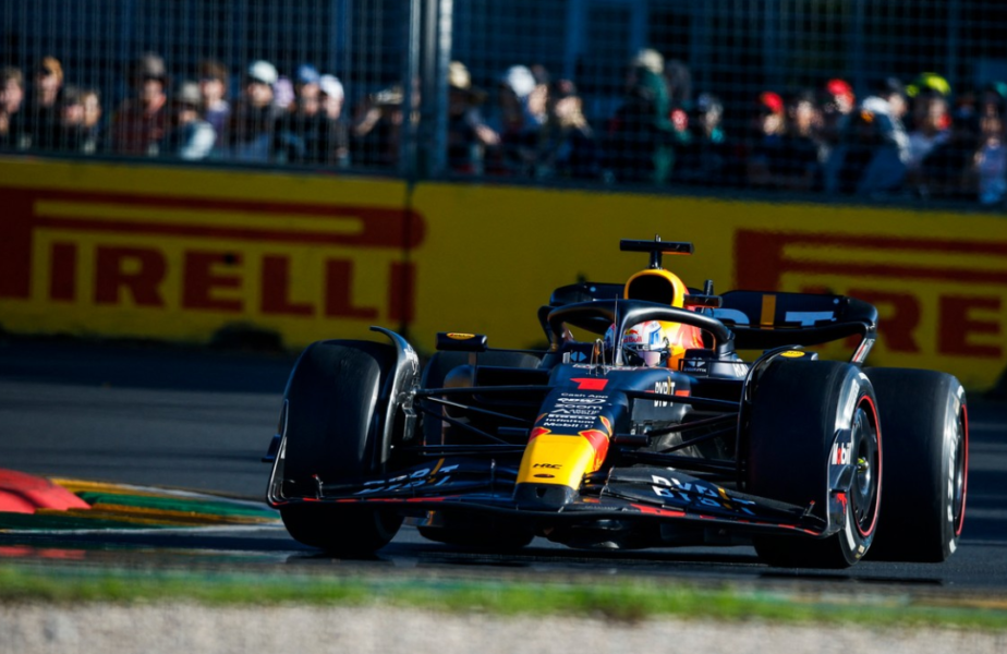 Max Verstappen a câștigat Marele Premiu al Australiei! Podium pentru Hamilton și Alonso, cursă dezastruoasă pentru Scuderia Ferrari