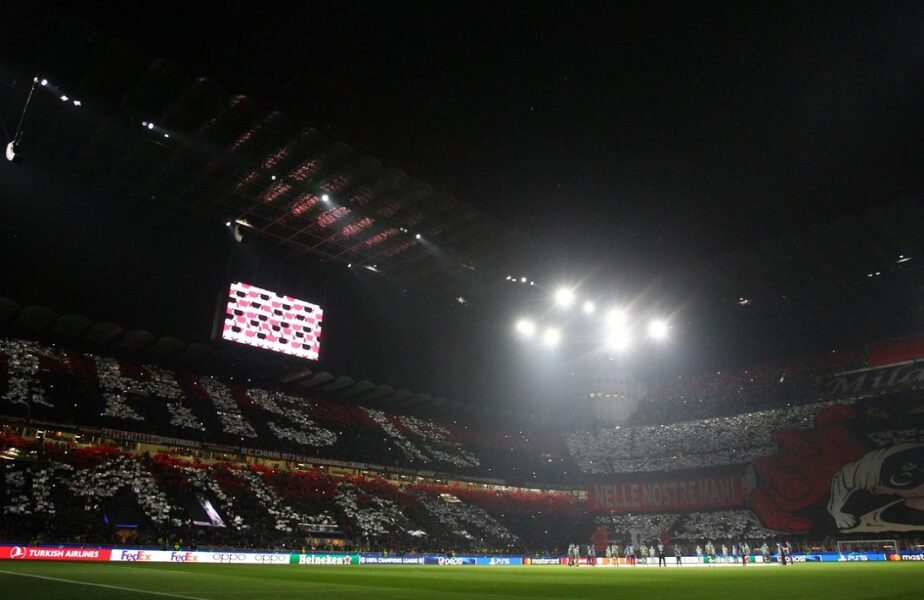 Coregrafie de vis la AC Milan – Napoli! Fanii au făcut spectacol în tribunele arenei San Siro, sub privirile lui Istvan Kovacs