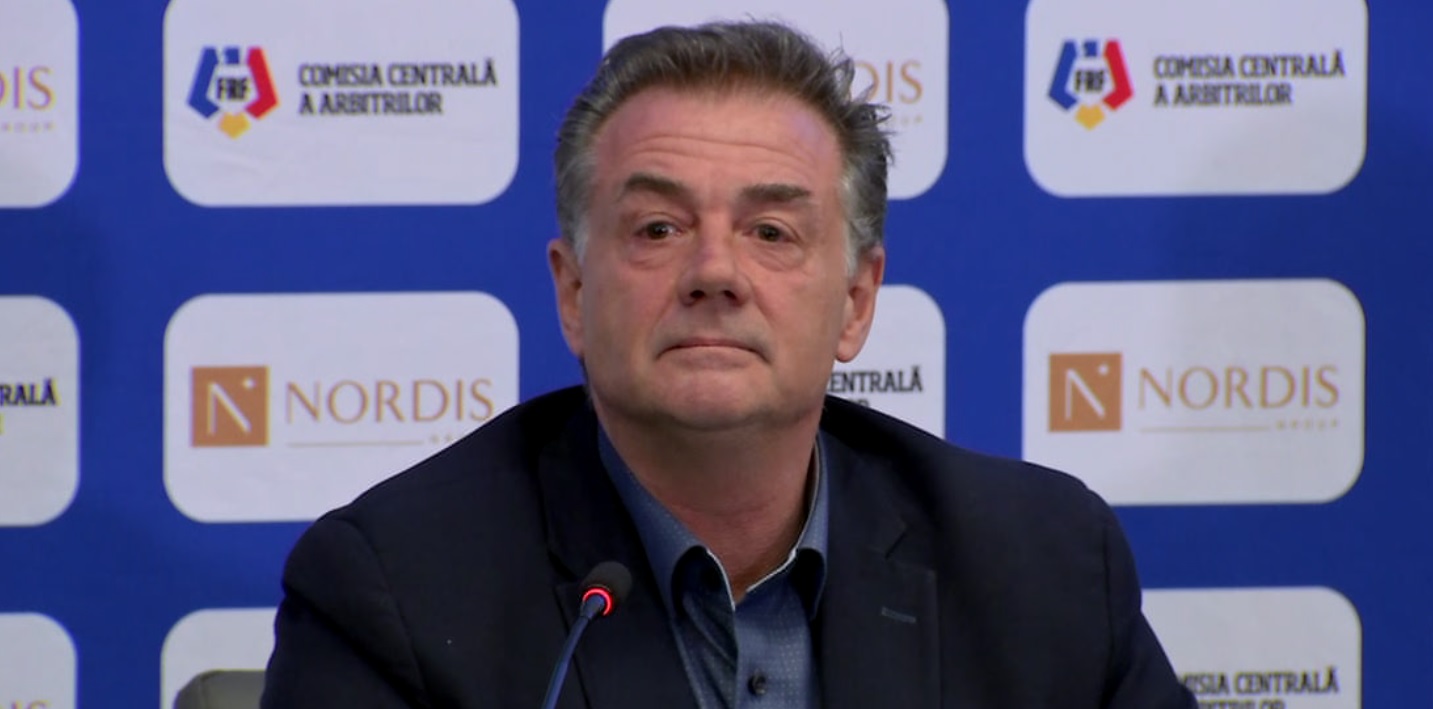 Kyros Vassaras a explicat de ce Răzvan Onea şi Dragoș Grigore nu meritau cartonaşele roşii, după intrările „la rupere” din Rapid – FCSB 1-0. „VAR-ul nu poate interveni”
