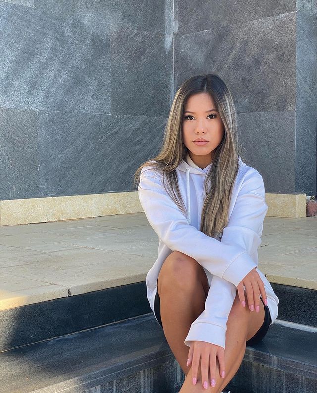 Instagram Asiana Peng