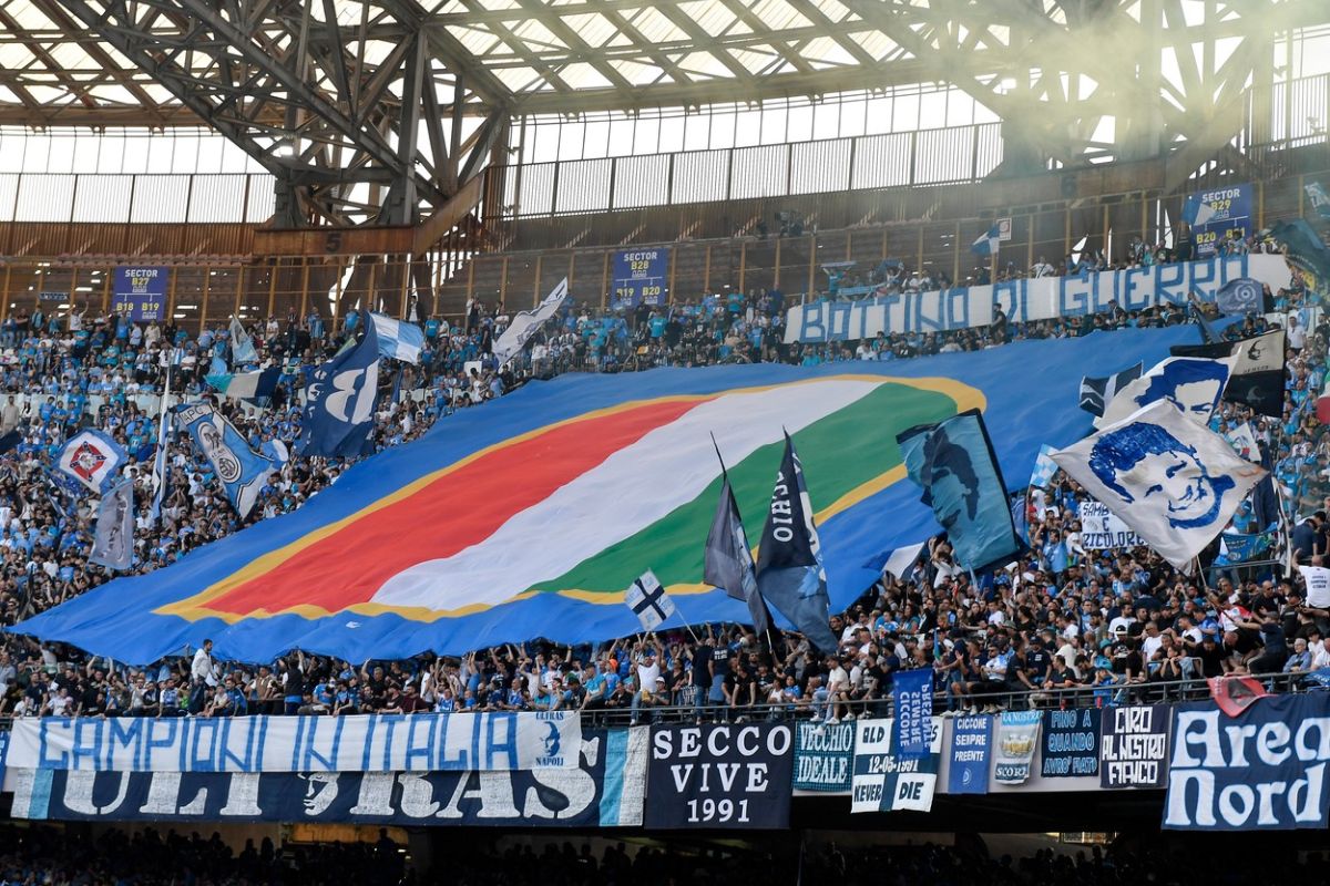 Napoli supporters show a big flag with a big italian emblem during the Serie A football match between SSC Napoli and ACF Fiorentina at Diego Armando Maradona stadium in Naples (Italy), May 7th, 2023./Sipa USA *** No Sales in Italy ***,Image: 774460129, License: Rights-managed, Restrictions: *** World Rights Except Italy *** ITAOUT, Model Release: no