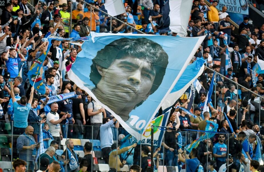 Mesajul superb postat de fosta soție a lui Diego Maradona, după ce Napoli a devenit campioana Italiei: „Cerul sărbătorește și el!”