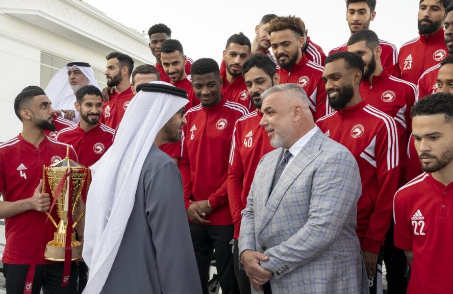 Cosmin Olăroiu, în vizită la preşedintele Emiratelor Arabe Unite. Mohamed bin Zayed Al-Nahyan l-a felicitat după ce a câştigat Cupa cu Al Sharjah