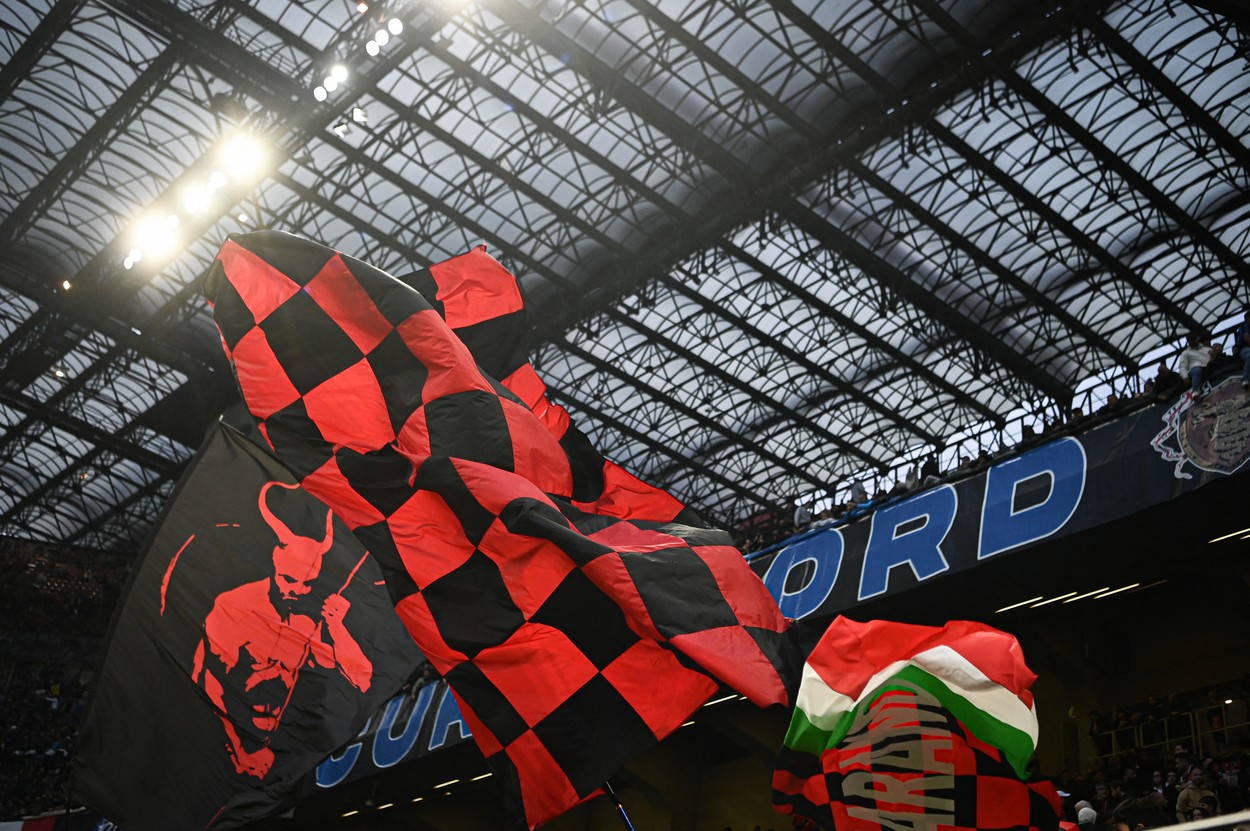 MILAN, ITALY - MAY 10: AC Milan fans' choreography prior to the UEFA Champions League Semi-Final first leg match between AC Milan and FC Internazionale at Giuseppe Meazza Stadium in Milan, Italy on May 10, 2023. Piero Cruciatti / Anadolu Agency/ABACAPRESS.COM,Image: 774968782, License: Rights-managed, Restrictions: , Model Release: no