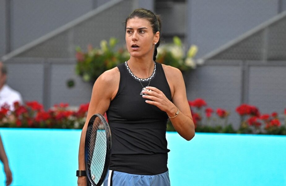 Sorana Cîrstea – Jelena Ostapenko 3-6, 6-3, 2-6. „Sori” a fost eliminată în turul al doilea al turneului de la Roma
