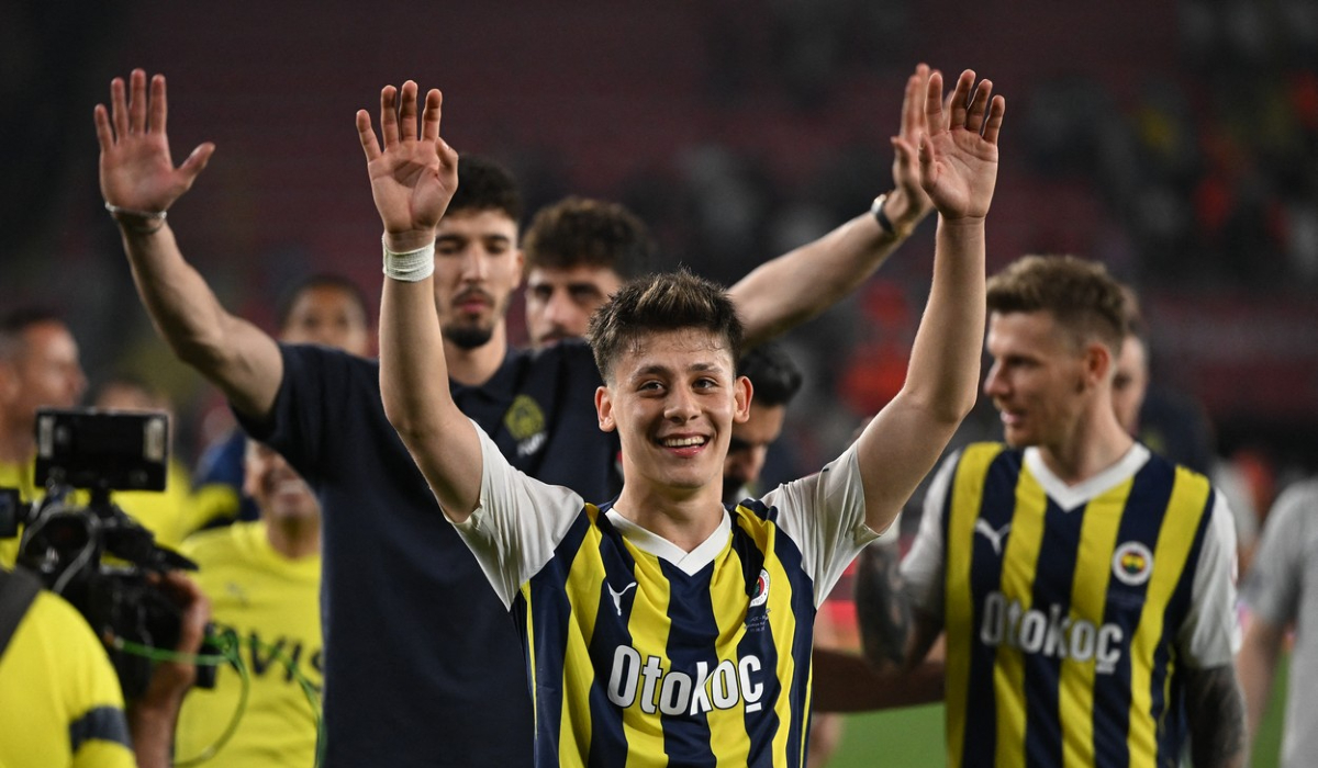 Noua senzație a fotbalului turc, aproape de Barcelona