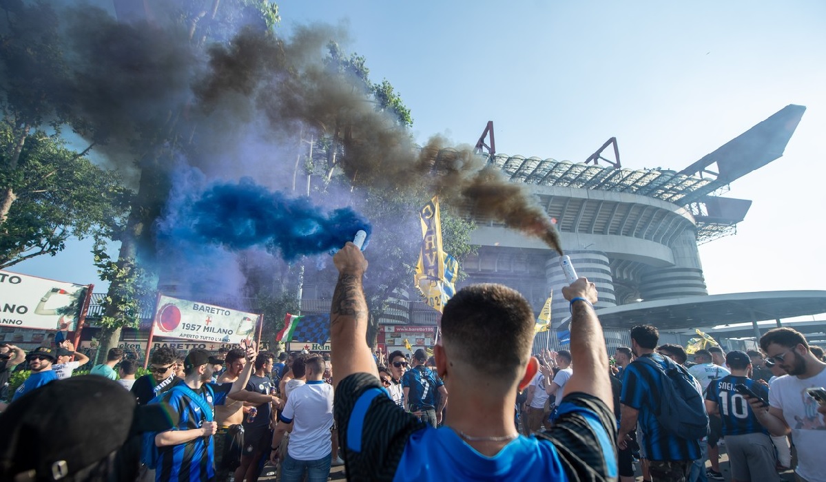 Manchester City – Inter | Atmosferă superbă la Milano. Peste 50.000 de fani ai „nerazzurilor urmăresc finala de pe San Siro
