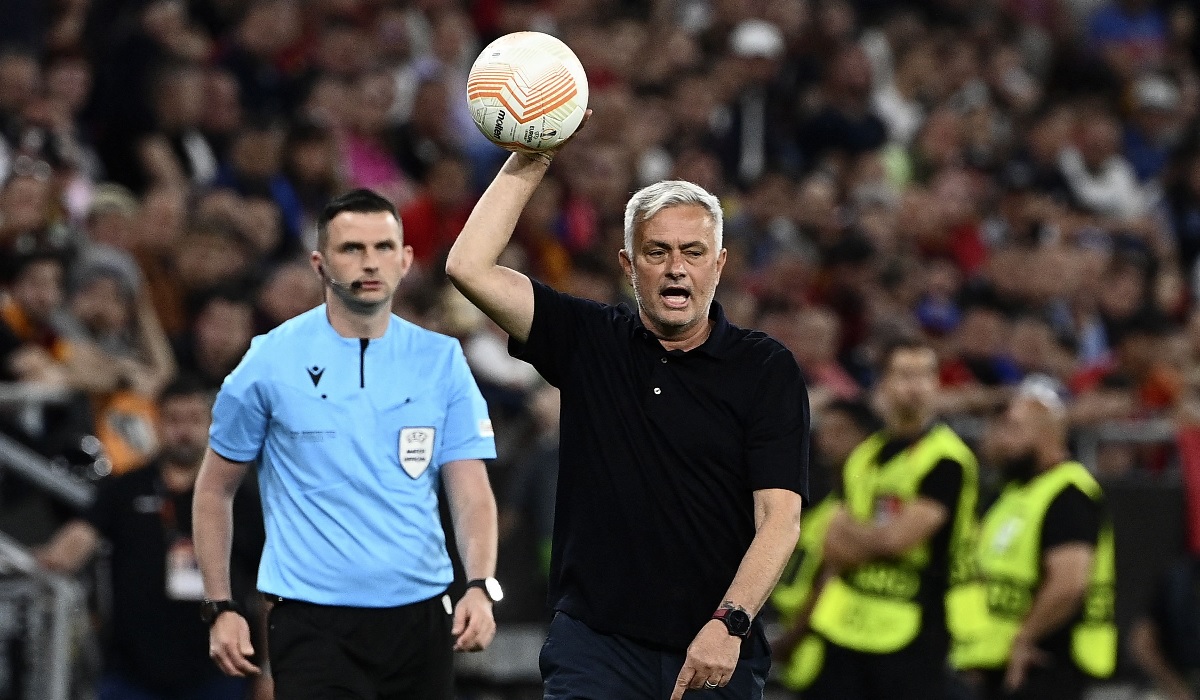 Decizia luată de Jose Mourinho, după suspendarea primită de la UEFA