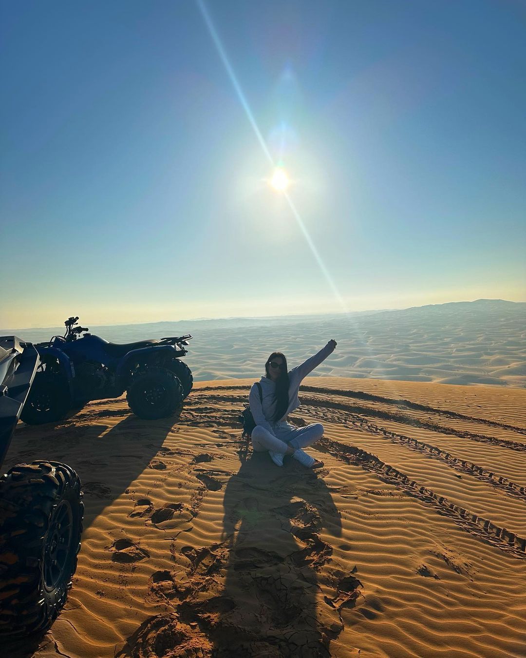 Detaliul Observat La O Fotografie A Unicei Fiice A Lui Ion iriac 