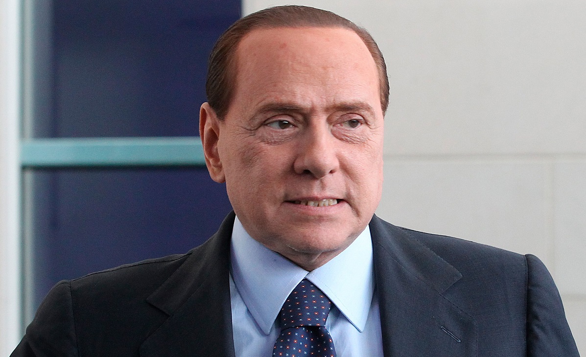 Cine sunt cei doi jucători români pe care Silvio Berlusconi i-a transferat la AC Milan. Ce spunea despre ei