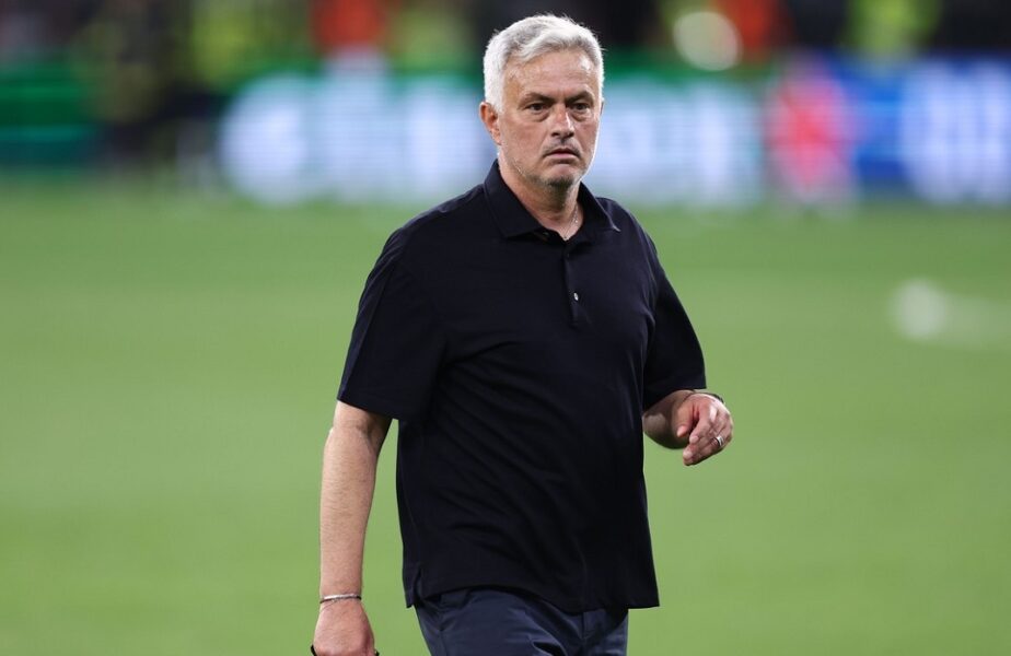 Sancţiuni dure după finala Europa League! Ce riscă Jose Mourinho după ce a început să înjure la finalul meciului