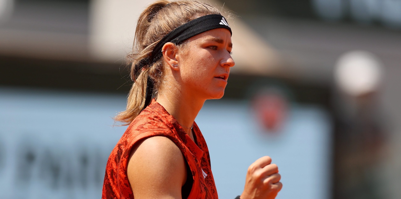 Roland Garros 2023 | Karolina Muchova s-a calificat în finală după un thriller” de 3 seturi cu Sabalenka!