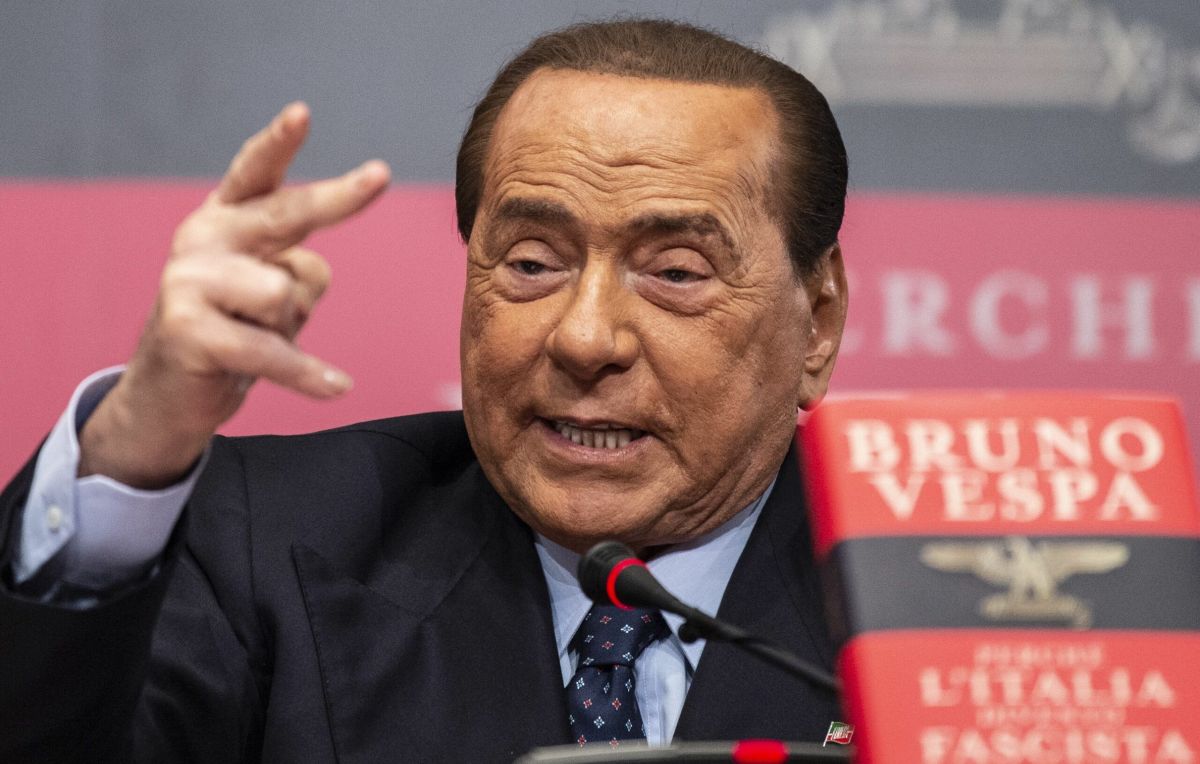 Cine va moşteni averea uriaşă a lui Silvio Berlusconi!