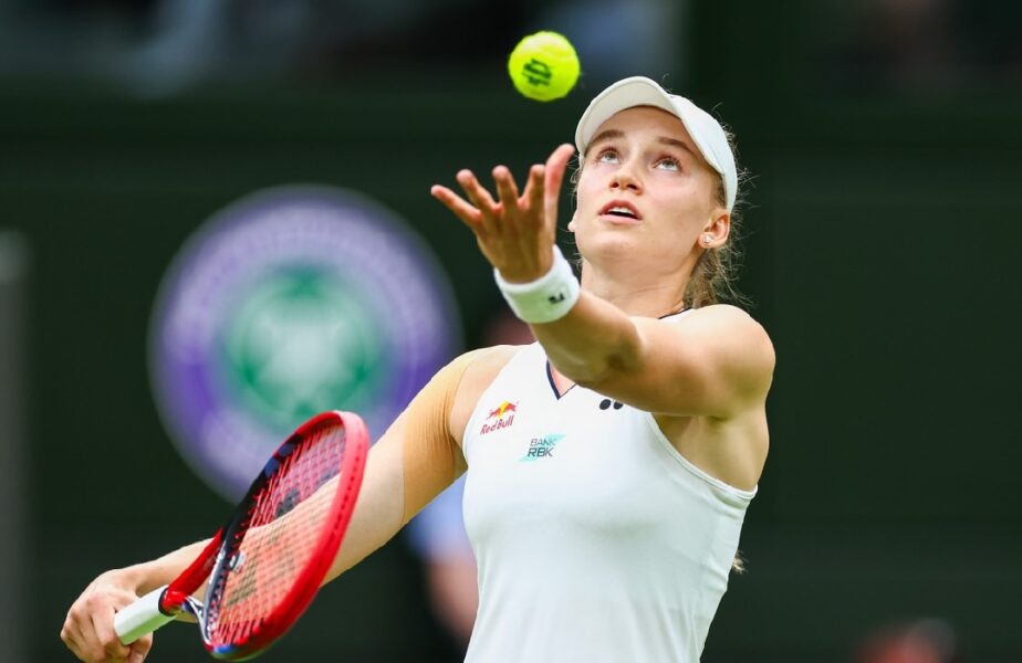 Wimbledon 2023 | Elena Rybakina s-a calificat în turul al doilea! Victorie în trei seturi pentru campioana din 2022