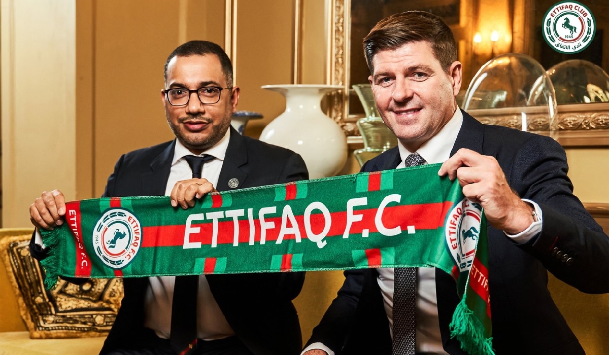 Steven Gerrard va antrena în Arabia Saudită! Fostul căpitan al lui Liverpool a semnat cu Al-Ettifaq