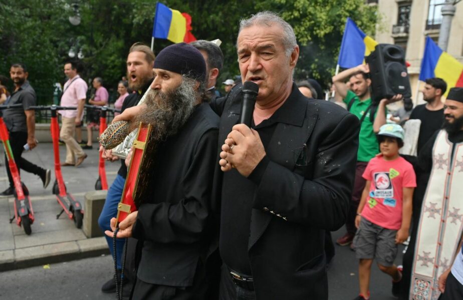 Gigi Becali, derapaj homofob! A ieşit pe Calea Victoriei după marşul LGBT: „Fac curățenie la mizeria pe care au făcut-o ei”