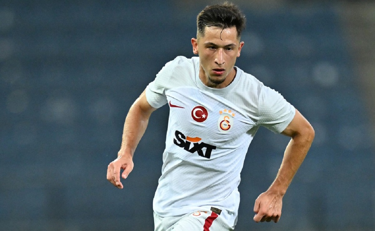 Antrenorul de la Galatasaray a luat decizia finală în privinţa lui Olimpiu Moruţan