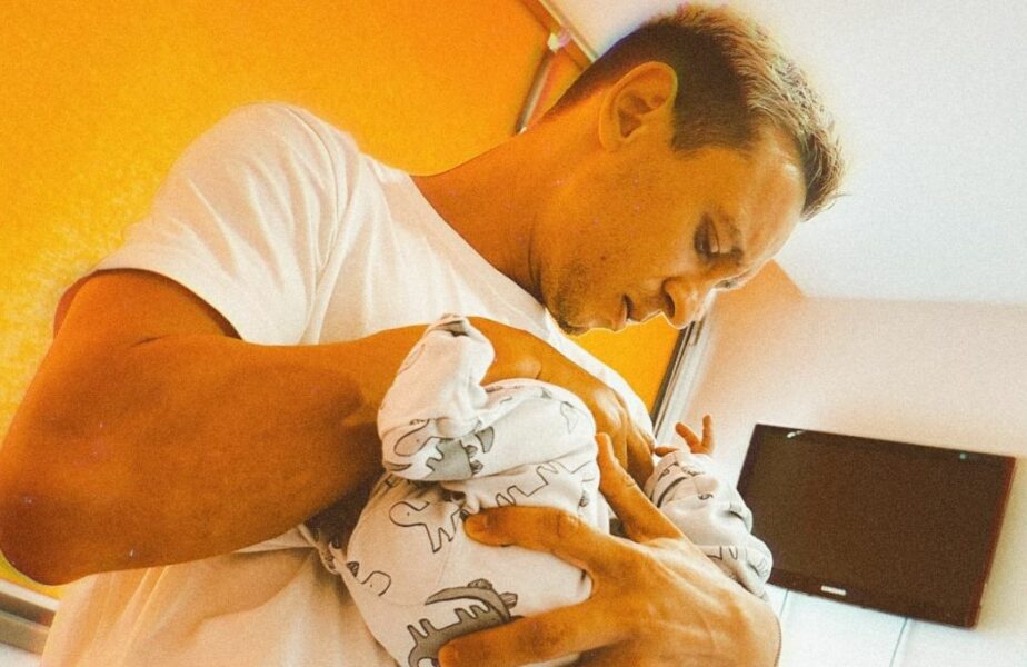 Valentin Costache a devenit tătic! Primele imagini cu bebeluşul: „Bine ai venit pe lume, Ryan”