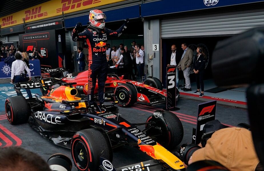 Max Verstappen a câştigat Marele Premiu al Belgiei. Domină copios clasamentul general al piloţilor din Formula 1!