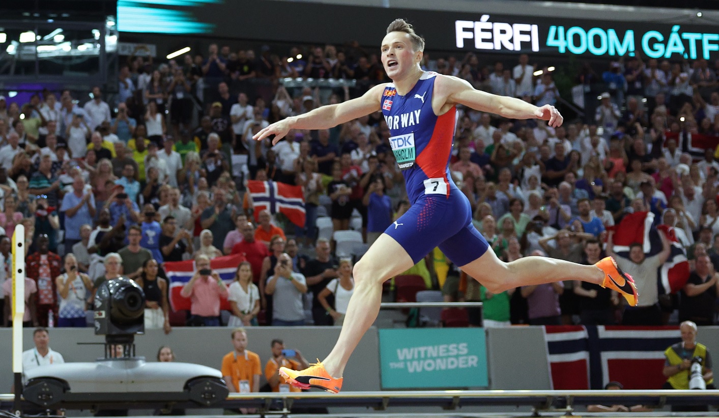Karsten Warholm, al treilea titlu mondial la 400 m garduri, la Campionatele Mondiale de la Budapesta