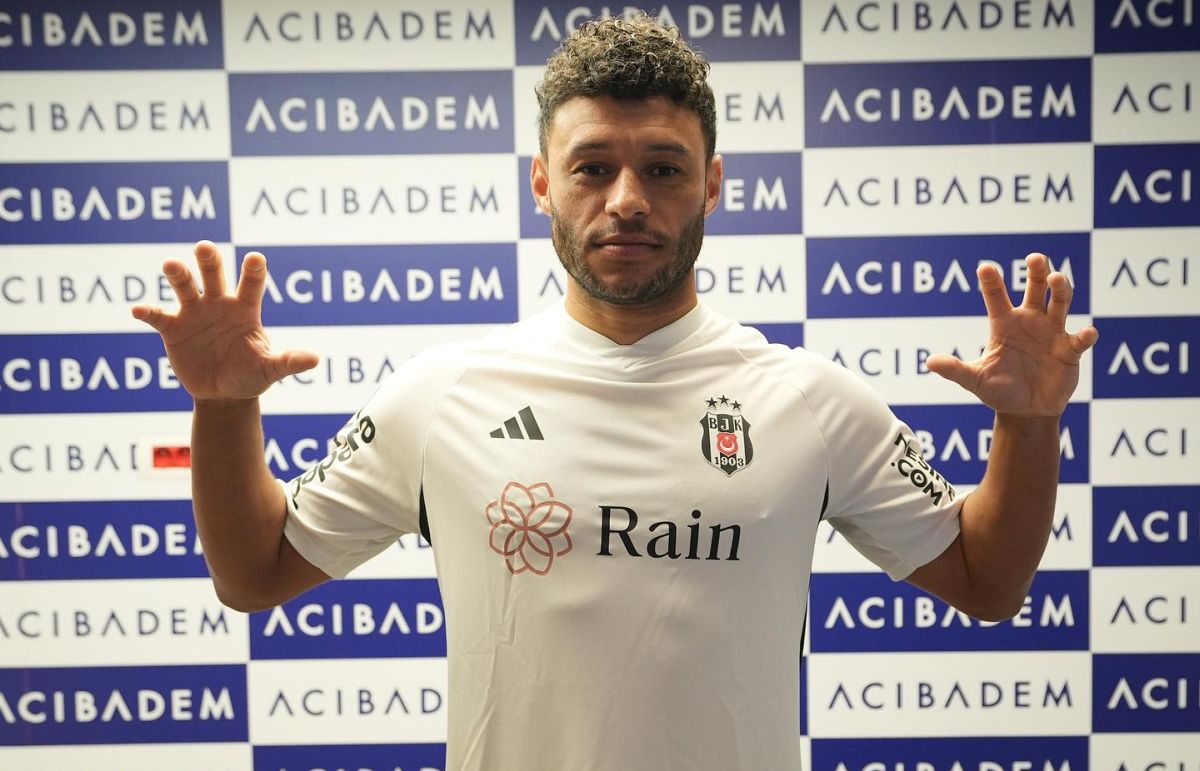 Alex Oxlade-Chamberlain a semnat cu Beşiktaş