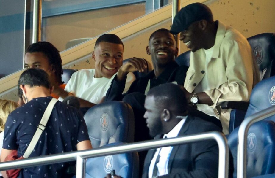 Kylian Mbappe, surprins râzând în hohote la PSG – Lorient! Francezii scriu că încep negocierile pentru prelungirea contractului