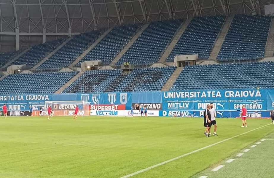 Fanii Universităţii Craiova au reacţionat, după ce ultraşii FC U Craiova au anunţat că nu mai vin la meciuri: „RIP”