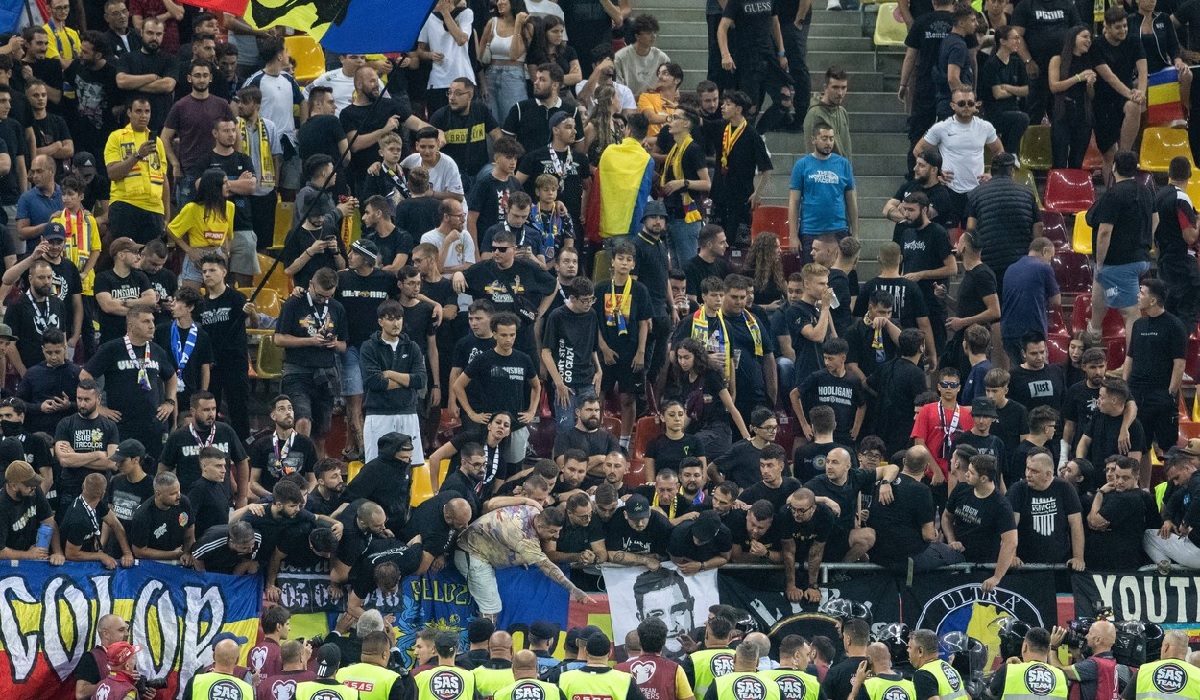 Kosovo va merge la UEFA şi TAS, după incidentele de la meciul cu România: „Fanii naţionalei României au denigrat meciul