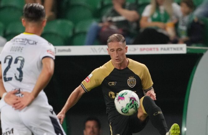 Famalicao – Arouca 1-0, exclusiv în AntenaPLAY. Echipa lui Alex Dobre a obţinut a treia victorie a sezonului