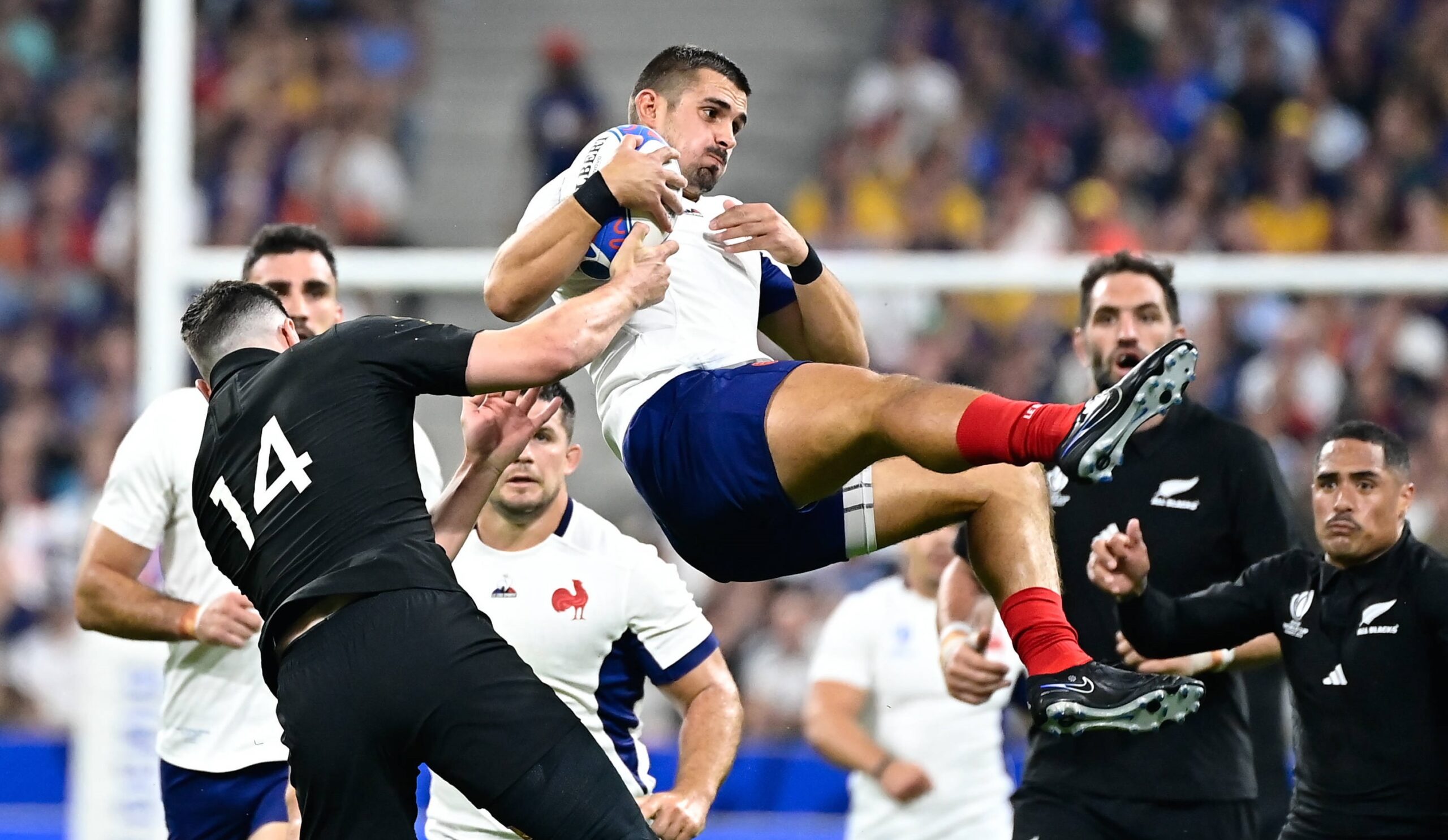Franţa a învins Noua Zeelandă, 27-13, în meciul de deschidere al Cupei Mondiale de rugby