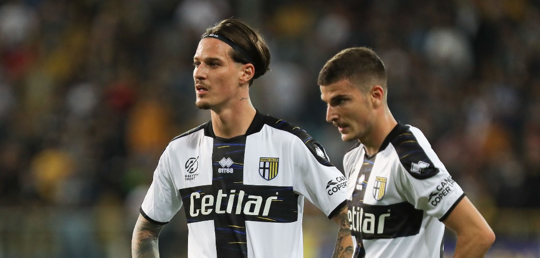 Parma a transferat un alt jucător român! Noua speranţă a echipei românilor Dennis Man şi Valentin Mihăilă