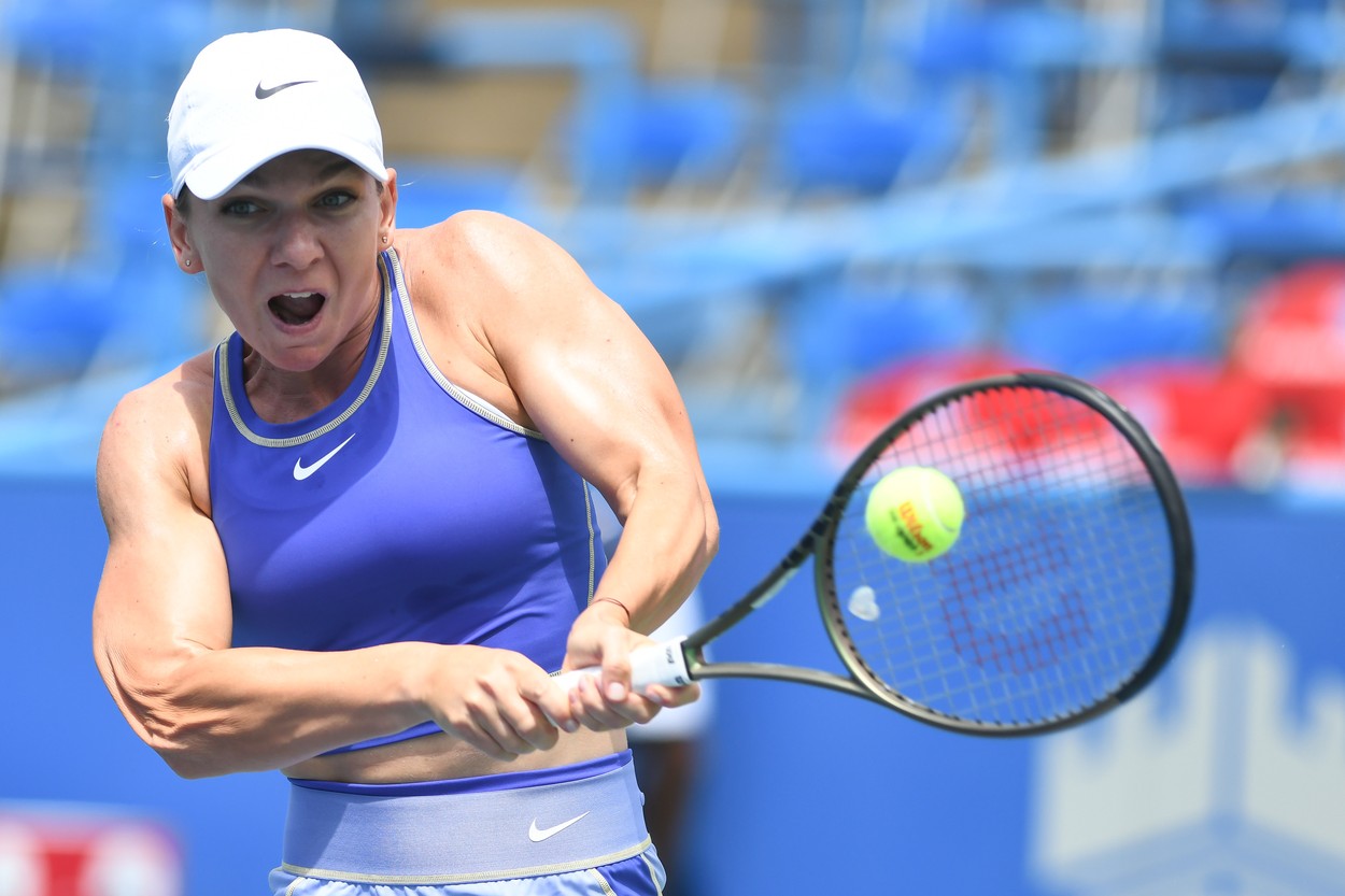 August 1, 2022, Washington, District of Columbia, USA: SIMONA HALEP hits a backhand during her match against Cristina Bucsa at the Rock Creek Tennis Center.,Image: 711288629, License: Rights-managed, Restrictions: , Model Release: no