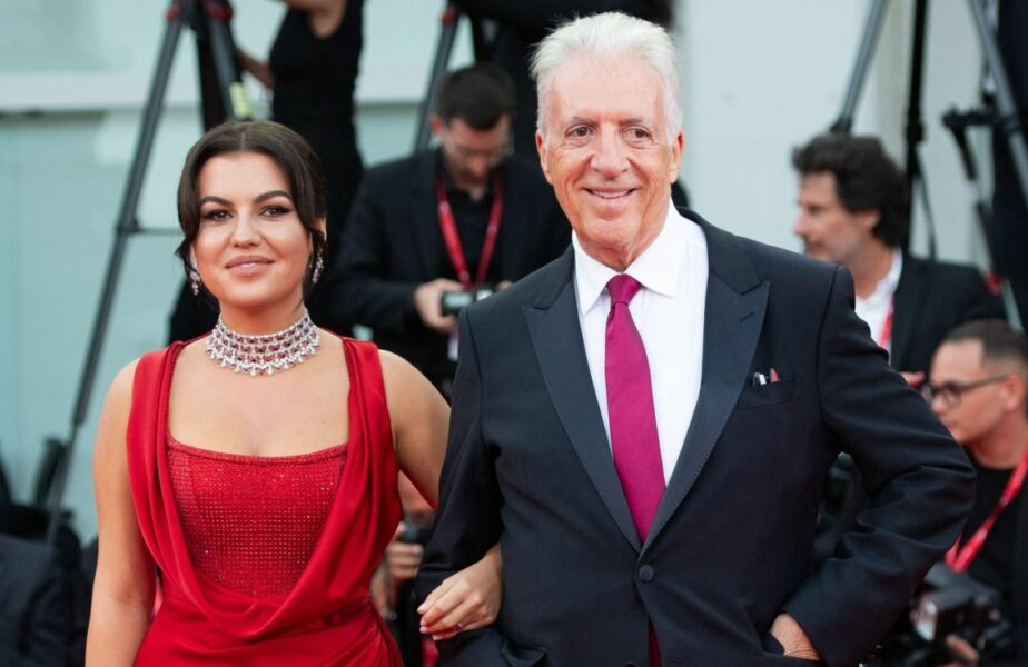 Românca măritată cu Piero Ferrari a făcut senzaţie pe covorul roşu la Festivalul de la Veneţia