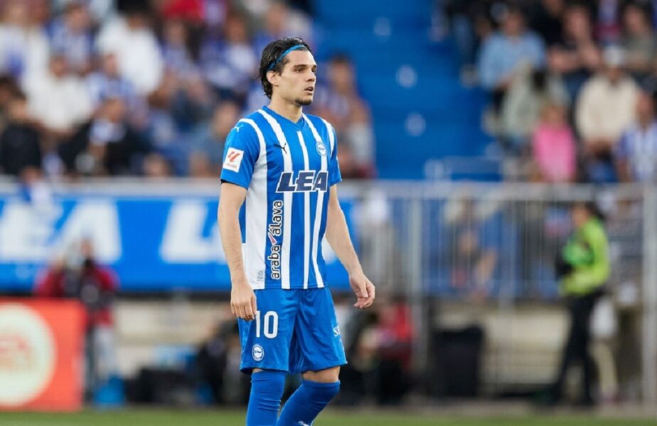 „Defectuos!” Antrenorul lui Deportivo Alaves s-a convins, după penalty-ul executat de Ianis Hagi. Românul a şutat în tribună