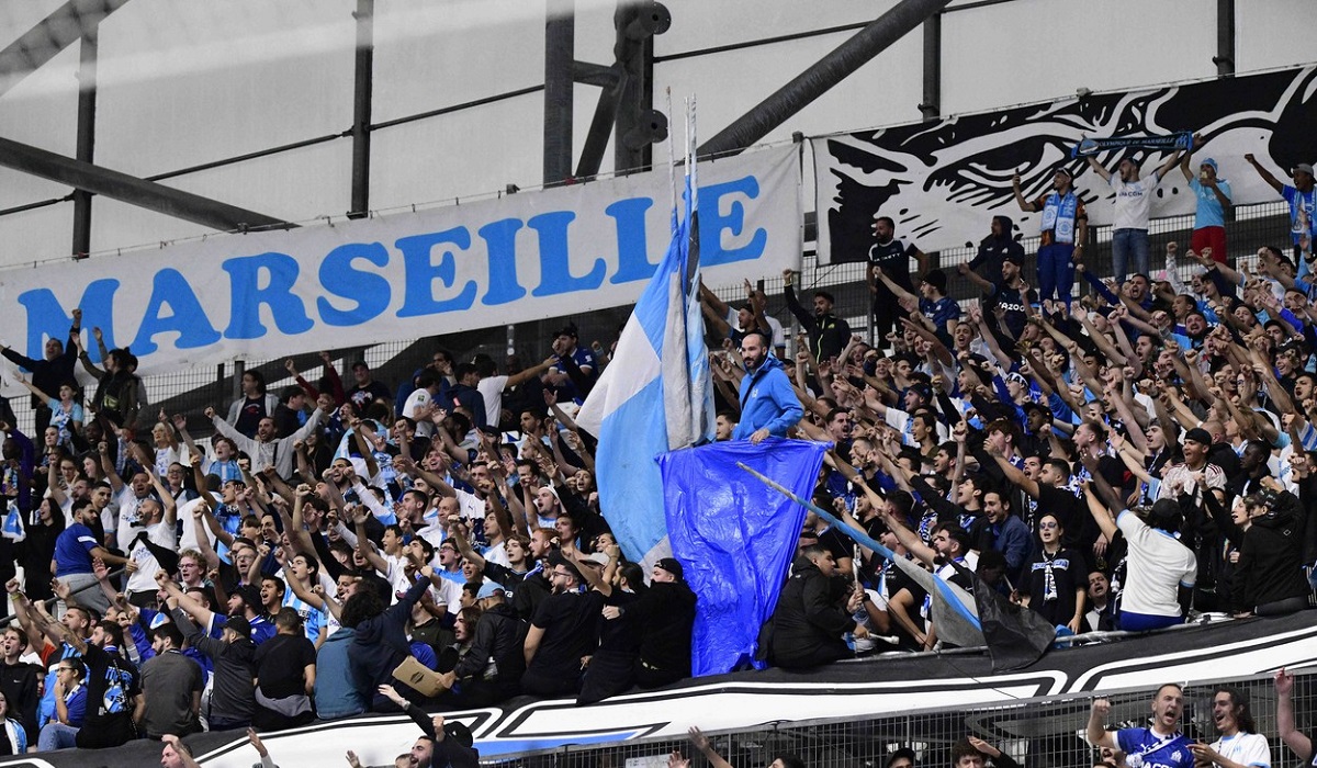 A fost show în tribune la Olympique Marseille - AEK Atena
