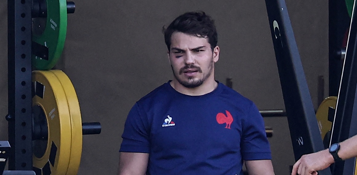 Pierdere uriaşă pentru Franţa: căpitanul Antoine Dupont ratează sferturile Cupei Mondiale de rugby