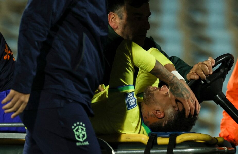 Mesajul tulburător al lui Neymar, după accidentarea groaznică din meciul cu Uruguay: „Un moment foarte trist, cel mai rău!”
