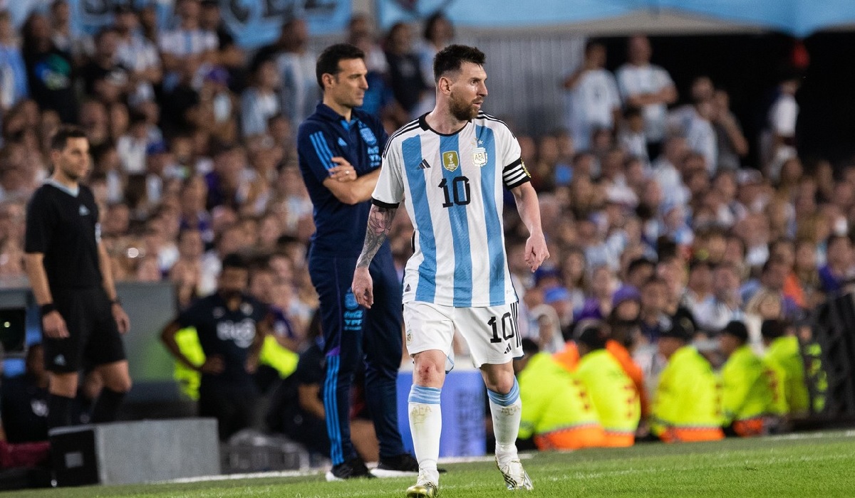 Lionel Messi, deranjat că a aflat din presă de intenţia lui Scaloni de a părăsi naţionala