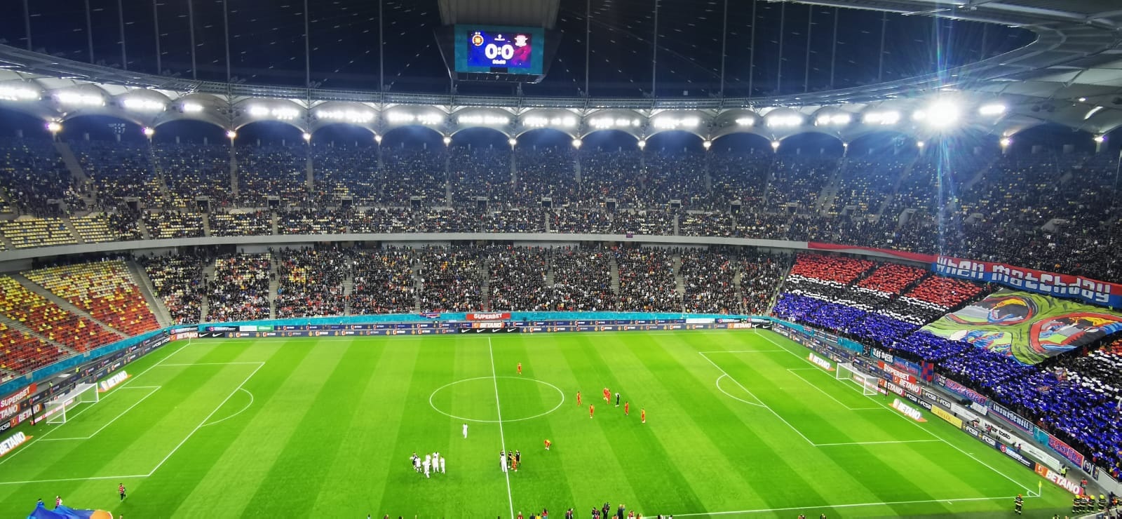 Atmosferă spectaculoasă la derby-ul FCSB - Rapid