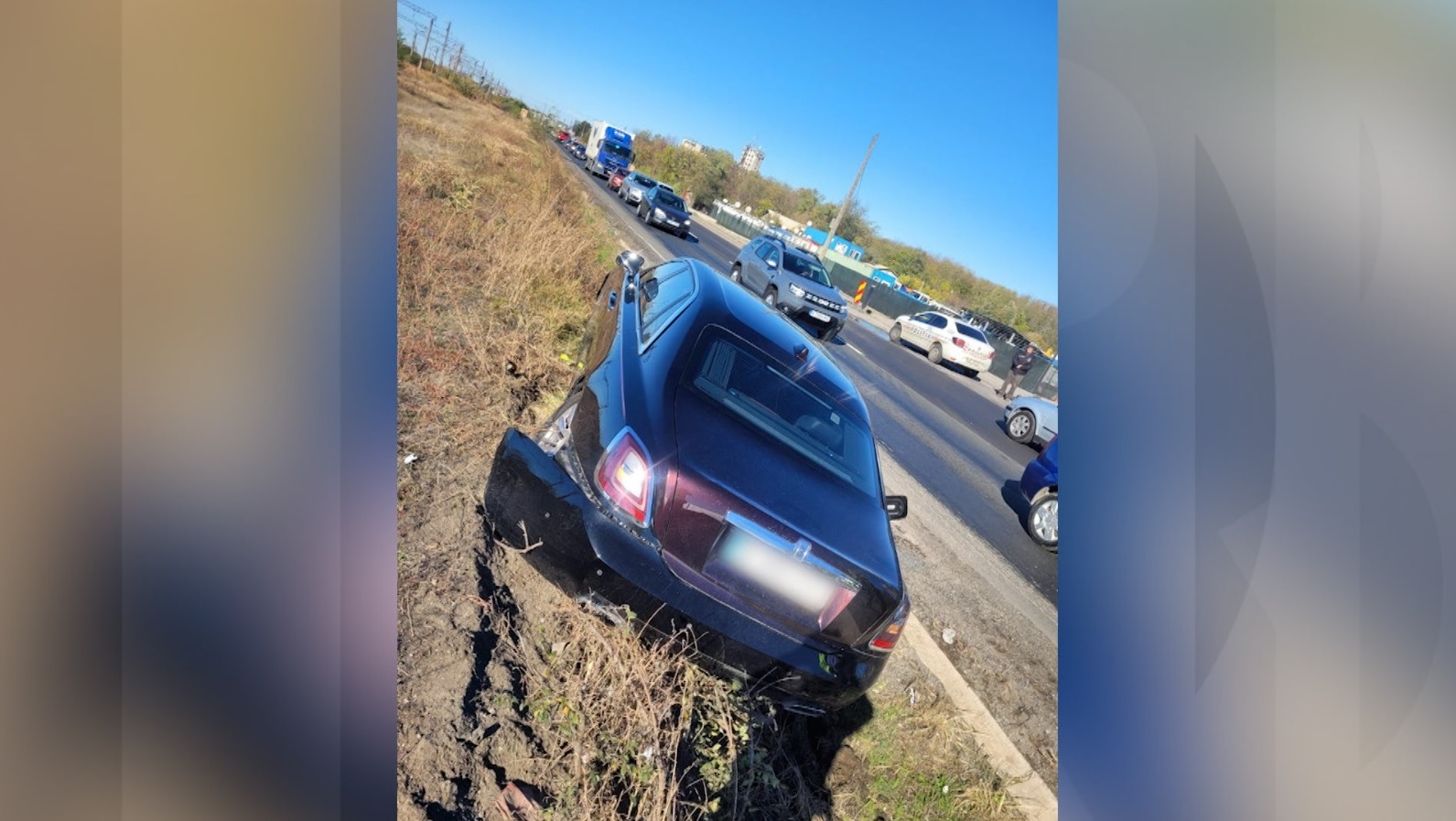Maşina lui Gigi Becali, după accident / Foto: observatornews.ro