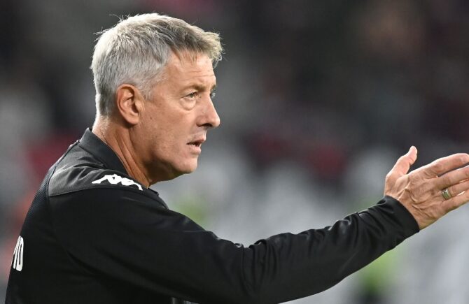 Cristiano Bergodi a cedat şi și-a criticat jucătorii după Rapid – U Cluj 2-3: „O lipsă de maturitate!”. Reacţie fără precedent