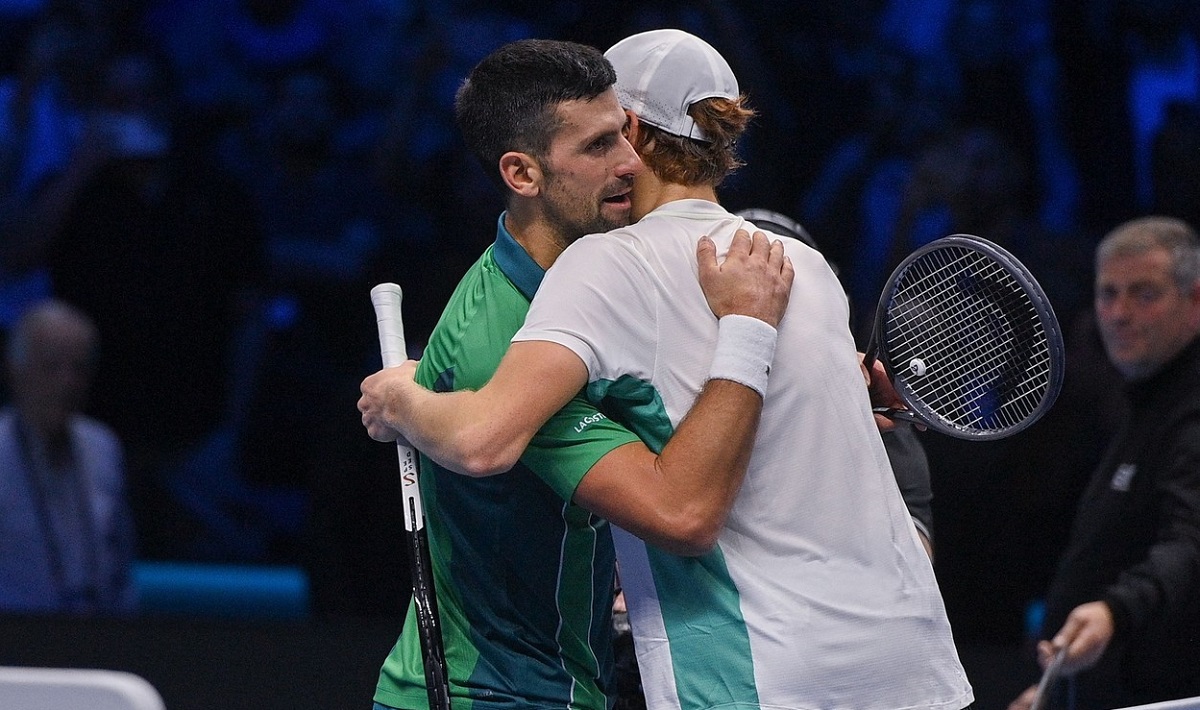 Novak Djokovic, înfrângere surprinzătoare în faţa lui Jannik Sinner la Turneul Campionilor