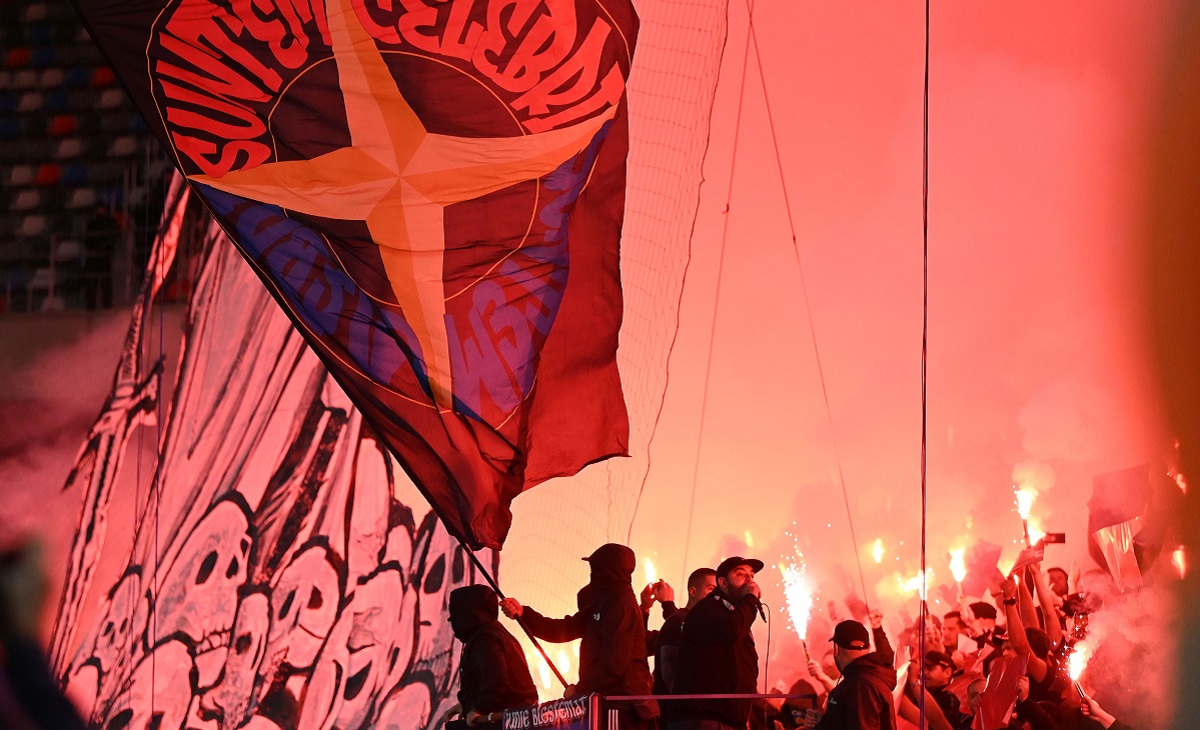 CSA Steaua, amendă uriaşă primită de la FRF