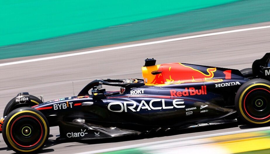 Max Verstappen a câştigat cursa din sprint de la Marele Premiu al Braziliei