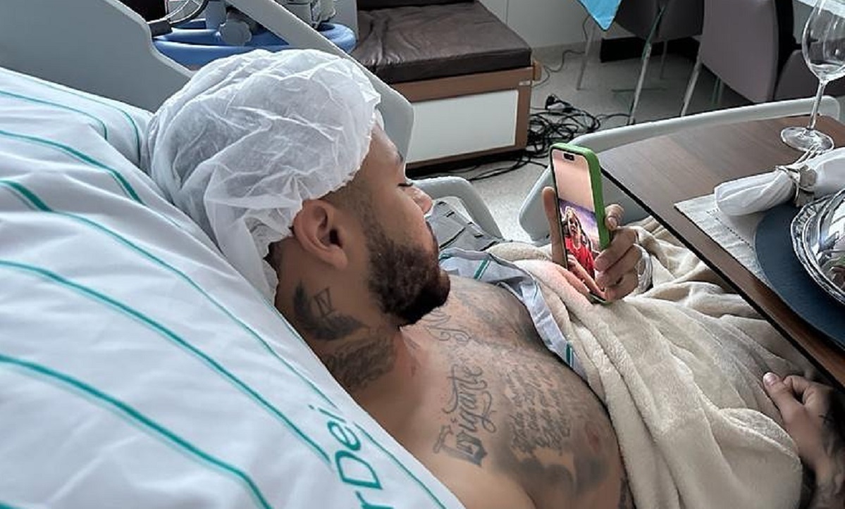 Neymar a fost operat în Brazilia! Primul lucru pe care l-a făcut starul lui Al Hilal