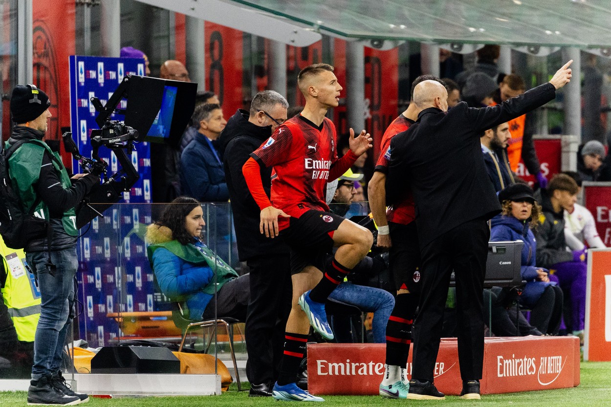 November 25, 2023, Milano, Italy: Francesco Camarda seen in action during the Serie A football match between AC Milan and ACF Fiorentina at Giuseppe Meazza Stadium. Final scores; Milan 1-0 Fiorentina.,Image: 824348905, License: Rights-managed, Restrictions: , Model Release: no