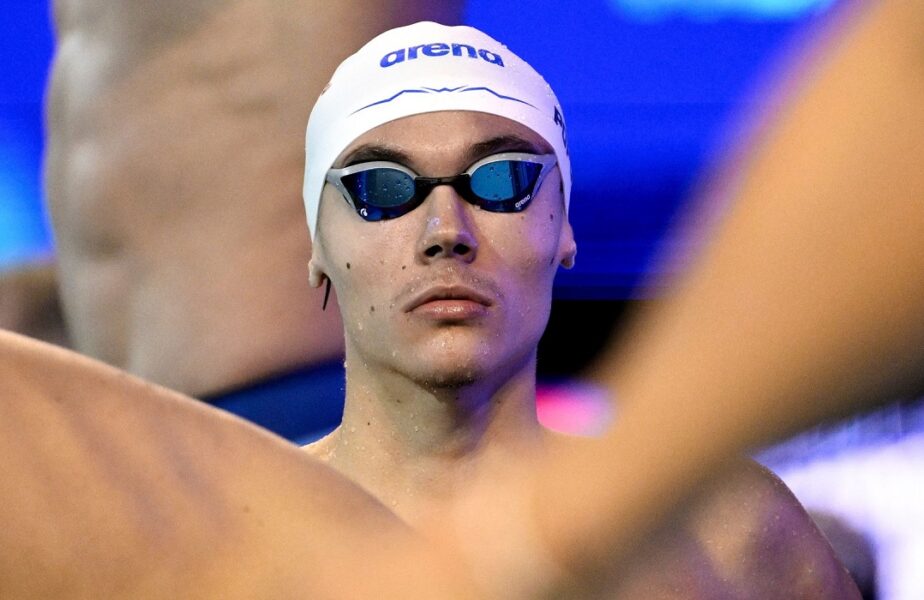 David Popovici s-a calificat în finala probei de 200 metri liber, în AntenaPLAY! A obţinut cel mai bun timp din semifinale