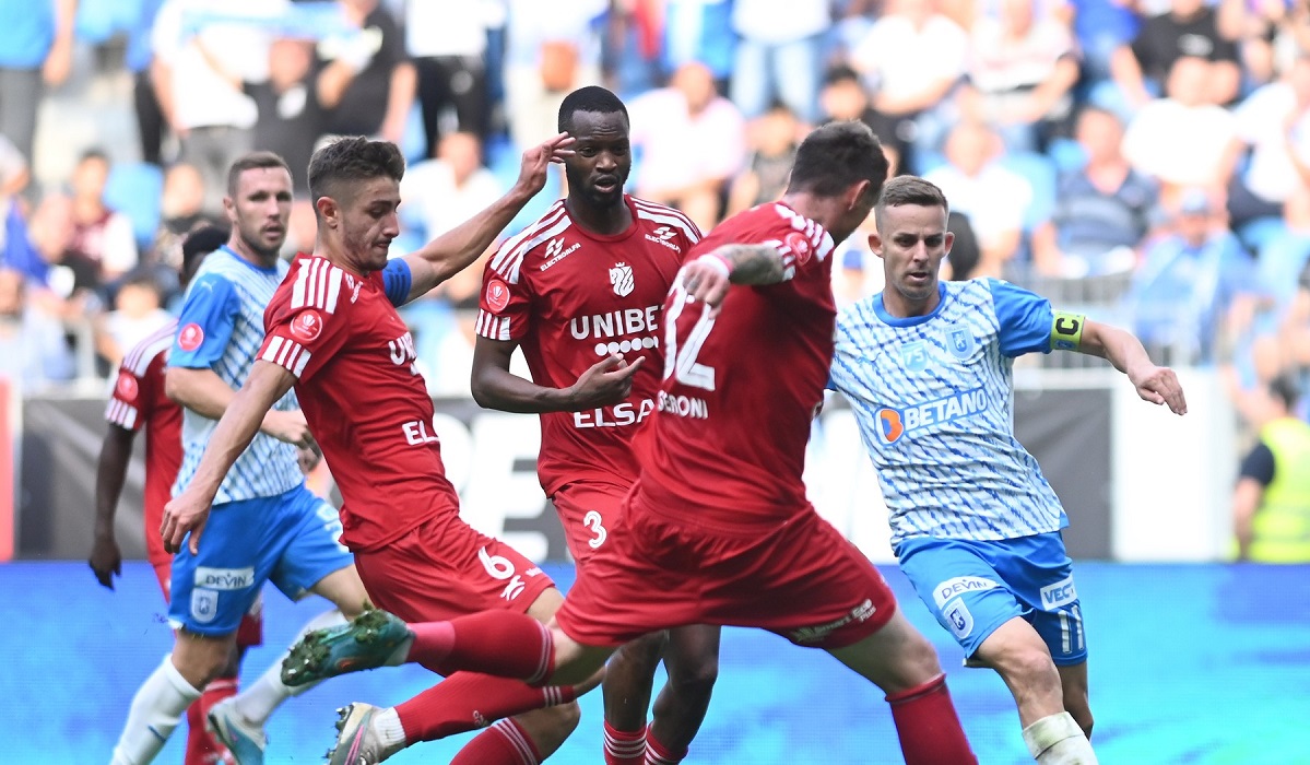 FC Hermannstadt - Poli Iași 0-0. Gazdele au ratat victoria pe final, după  ce Petrescu a trimis pe lângă poartă de la 11 metri