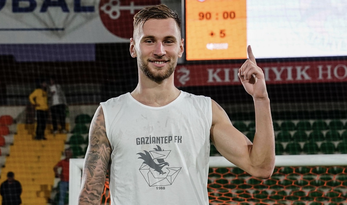 „Zguduie plasele! Denis Drăguş, laude la scenă deschisă din partea turcilor, după ultimul gol marcat la Gaziantep