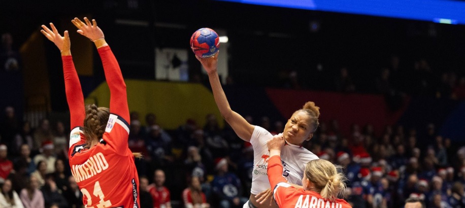 Norvegia, Franţa, Spania şi Olanda, paşi mari spre sferturile Campionatului Mondial de handbal feminin